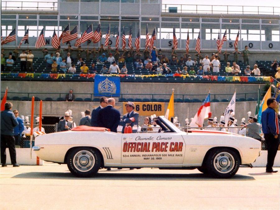 Chevrolet Camaro SS Indy 500 Pace Car Convertible 1969 года  (фото 7 из 18)